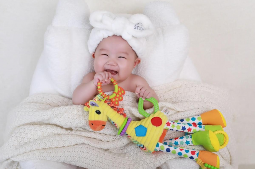 灵宝怀孕多久会长痘痘