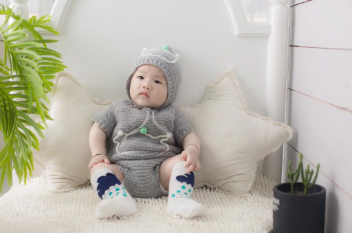 灵宝宝宝睡着了打嗝 灵宝宝宝睡着了打嗝